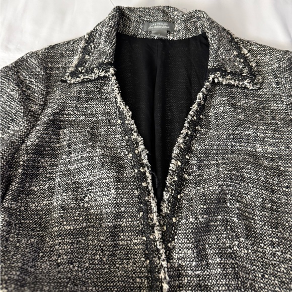 Ann Taylor Fine Italian Fabric Matching Tweed Set - Blazer & Knee Length Skirt - Picture 4 of 16